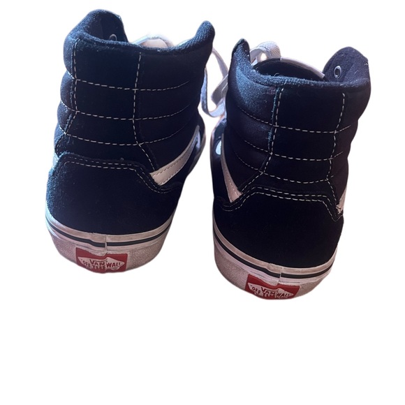 ❌SOLD❌ Vans Off The Wall Suede Hi Top - Picture 9 of 10